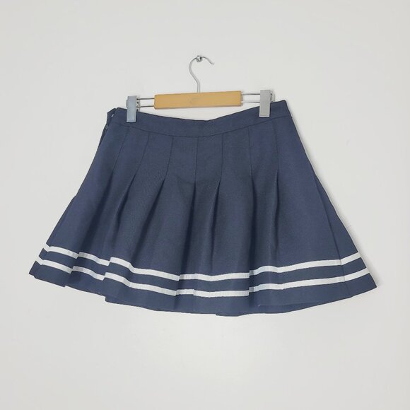 Divided Women Black White Bottom Striped School Tennis Flared Mini Skirt Size 10 - Picture 2 of 10